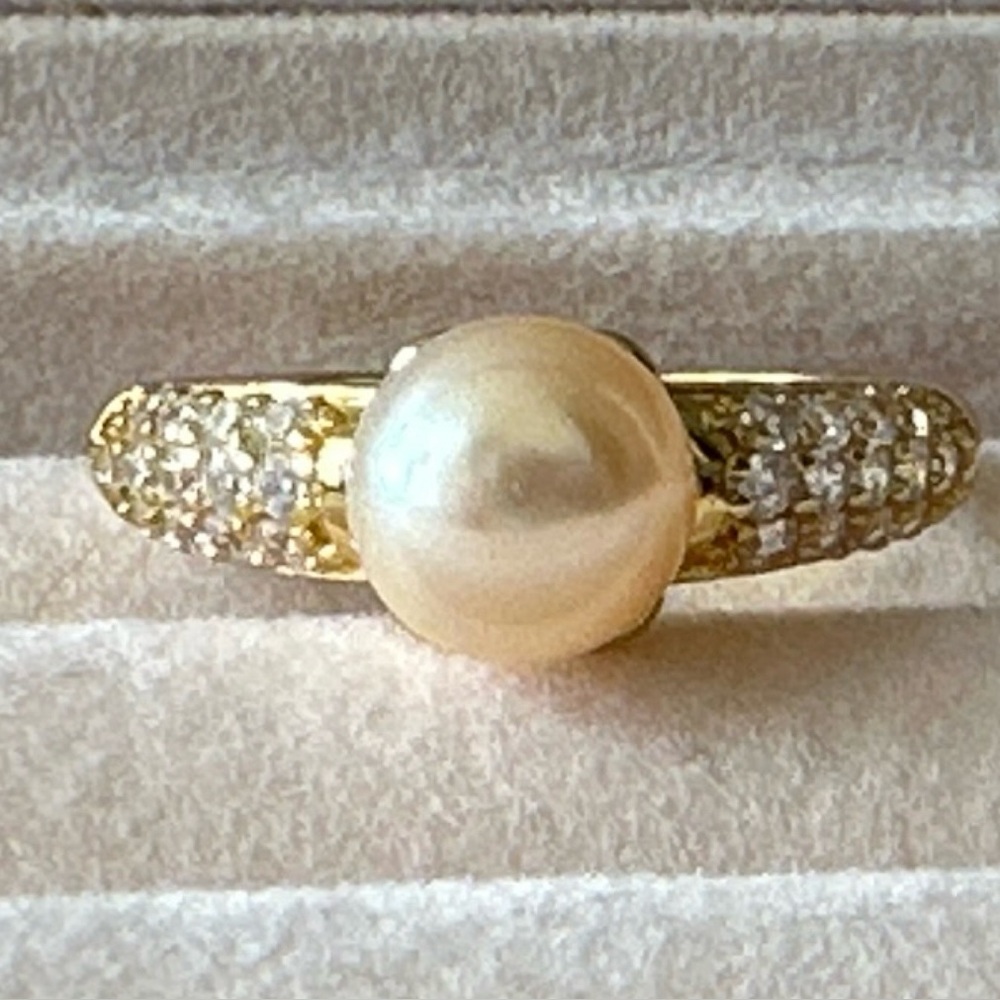 ⬇️⬇️D’joy Peach freshwater Pearl&Sim. Diamonds 14kYG /sterling silver Ring